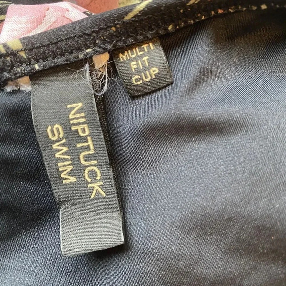 Nip Tuck Fern Gully Tummy Control Floral One-piece Swimsuit Women's S-M - Picture 4 of 9